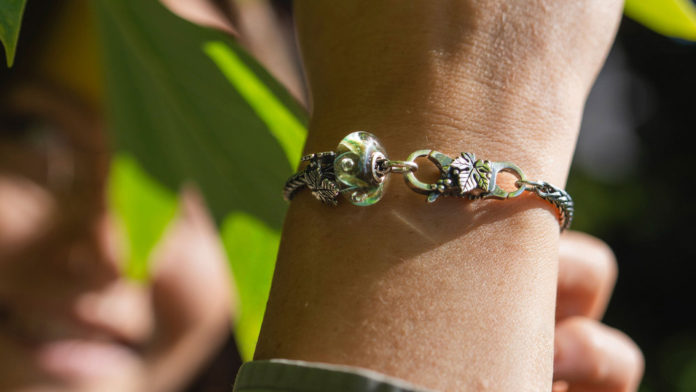 【新作情報】ブレスレットセット「ハート オブ ザ チェスナット」は2025年09月26日（金）よりオンラインショップにて発売開始！